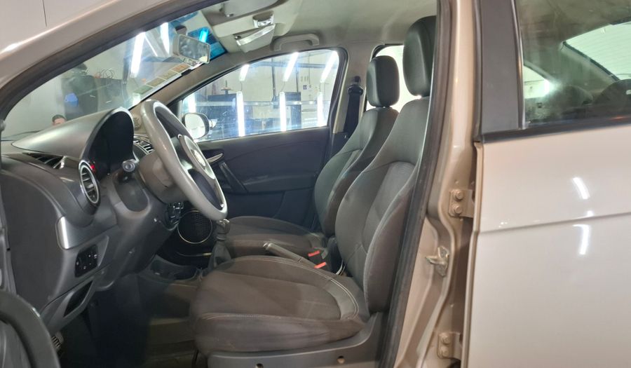 Fiat Grand Siena 1.4 8V ATTRACTIVE Sedan 2013