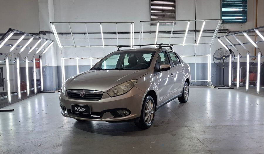 Fiat Grand Siena 1.4 8V ATTRACTIVE Sedan 2013