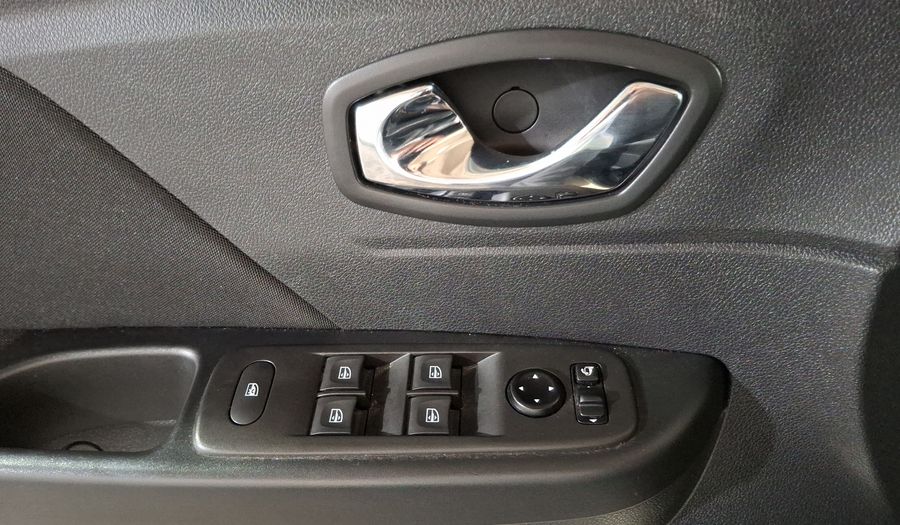 Renault Captur 2.0 INTENS DEH M Hatchback 2021