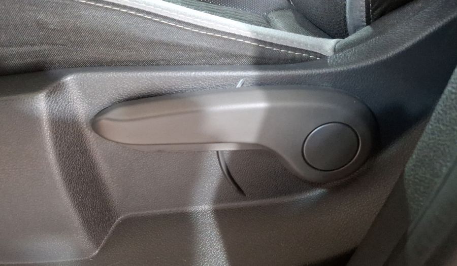 Renault Captur 2.0 INTENS DEH M Hatchback 2021