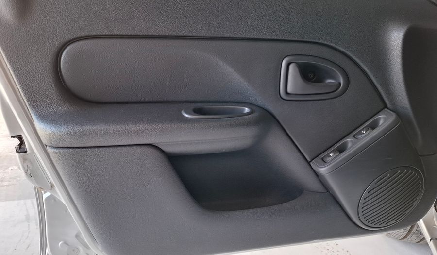 Renault Clio 1.1 CONFORT PACK SAT Hatchback 2015