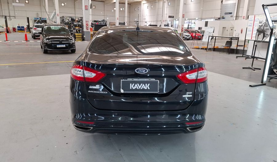 Ford Mondeo 2.0 SE AUTO Sedan 2016