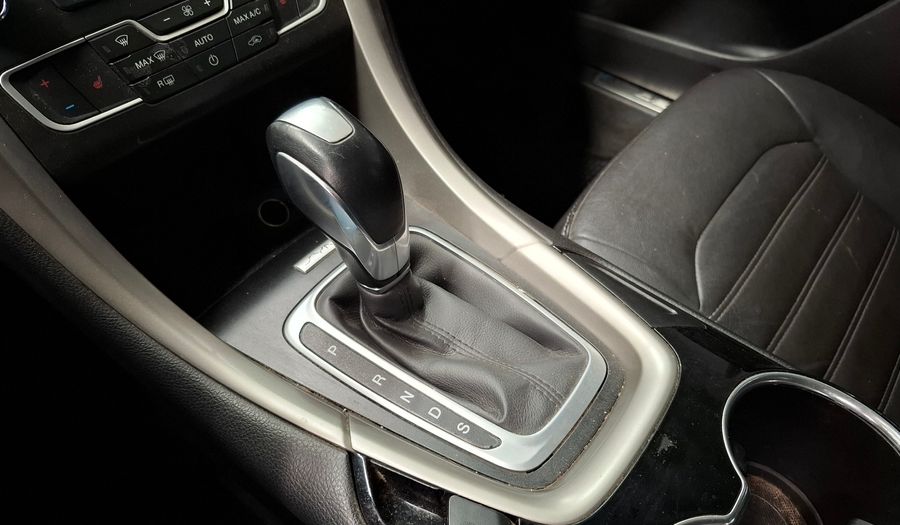 Ford Mondeo 2.0 SE AUTO Sedan 2016