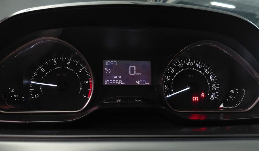 Peugeot 208 1.6 FELINE PACK CUIR Hatchback 2015