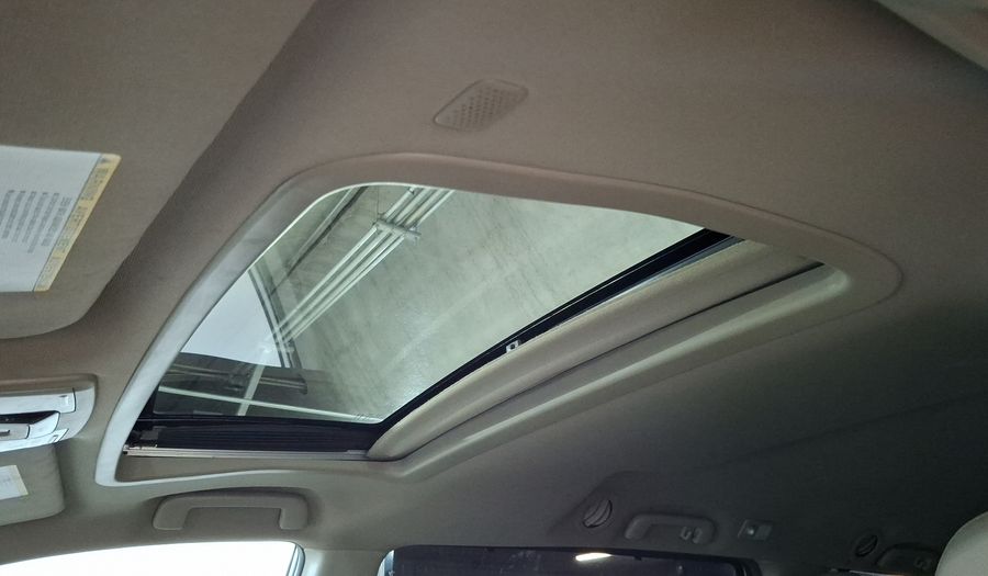 Toyota Sienna 3.5 XLE PIEL AUTO Minivan 2019