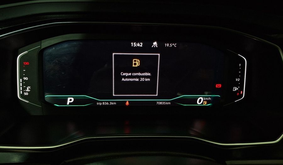 Volkswagen Jetta 1.4 TSI AUTO COMFORTLINE Sedan 2024