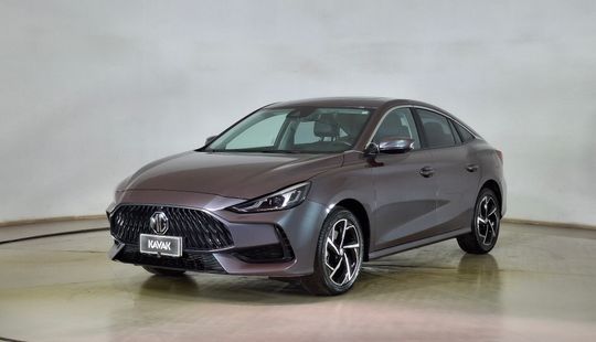 2023 • 43.750 km • Automático