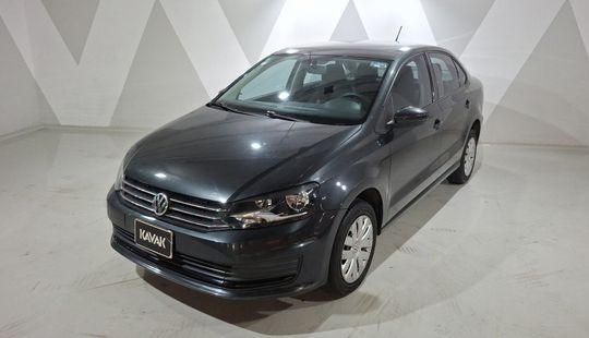 Volkswagen • Vento