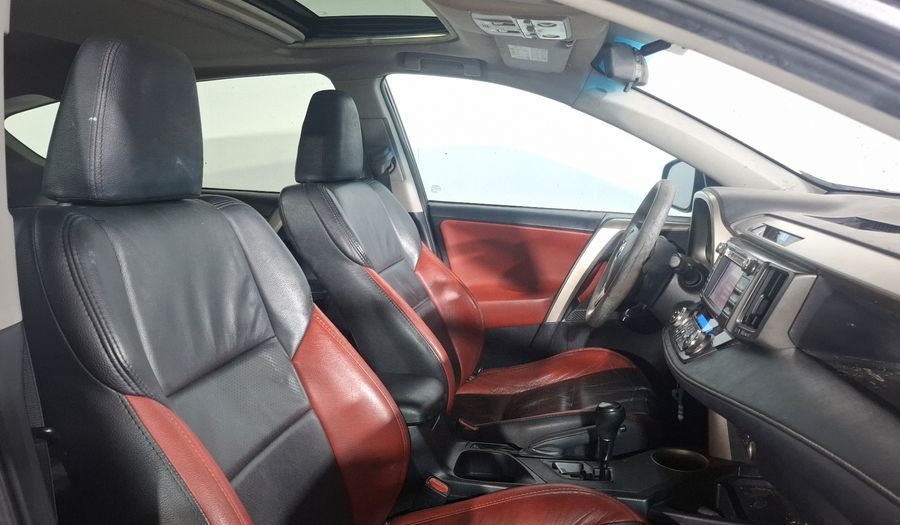 Toyota Rav4 2.5 XLE AT Suv 2013