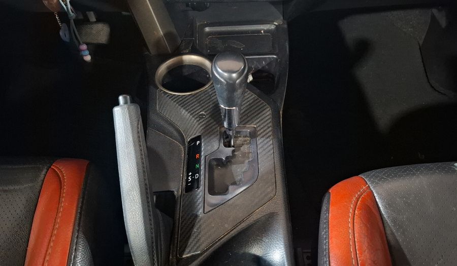 Toyota Rav4 2.5 XLE AT Suv 2013