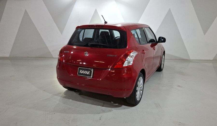 Suzuki Swift 1.4 GLS AT Hatchback 2013
