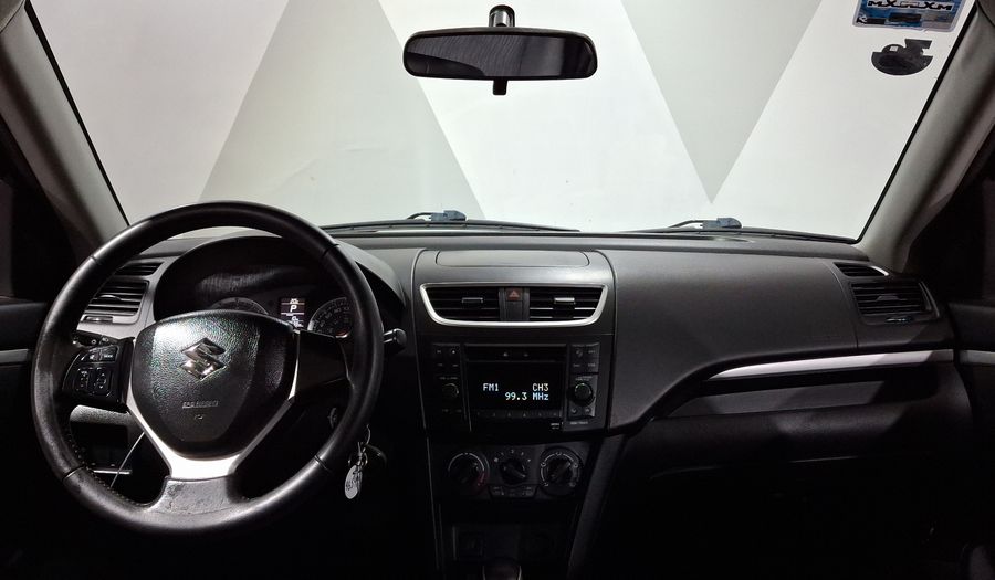 Suzuki Swift 1.4 GLS AT Hatchback 2013