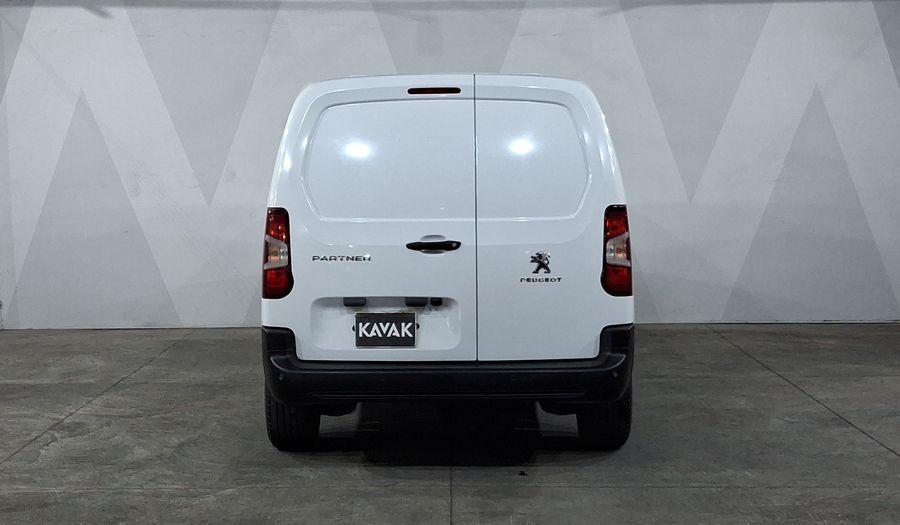 Peugeot Partner 1.2 PURETECH MAXI PACK Van 2024