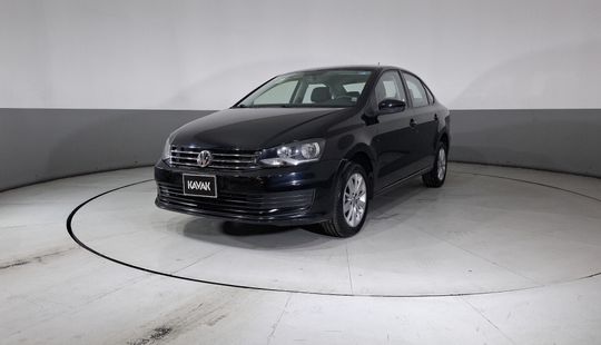 Volkswagen • Vento