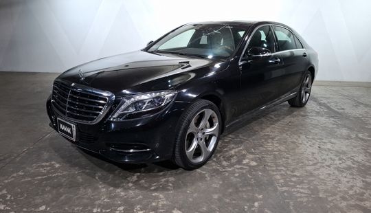 Mercedes Benz • Clase S