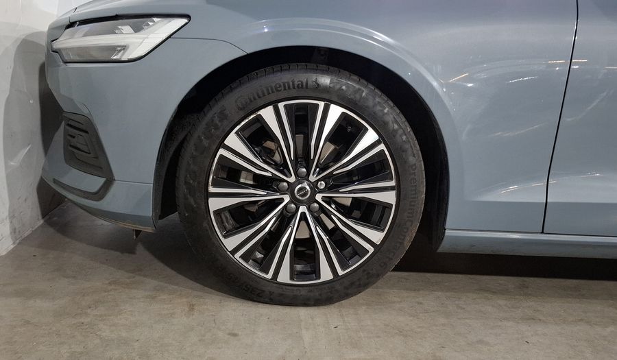 Volvo S60 2.0 B4 MHEV PLUS AUTO Sedan 2023