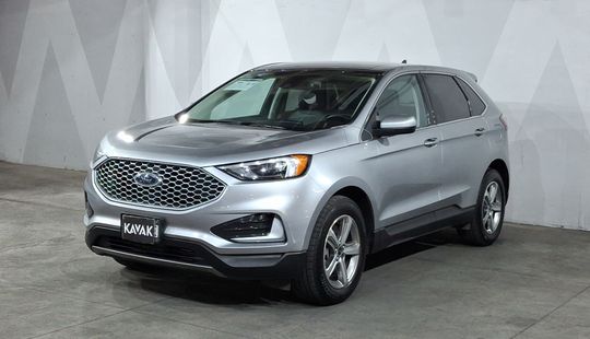 Ford • Edge