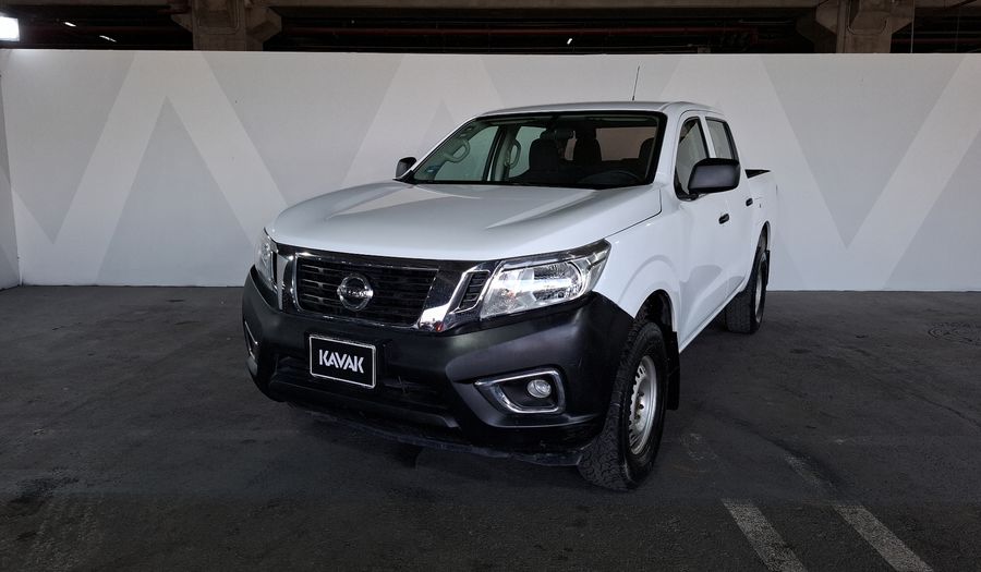 Nissan Np300 2.5 DOBLE CABINA SE AC PAQ SEG Pickup 2020
