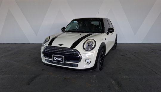 Mini • Cooper