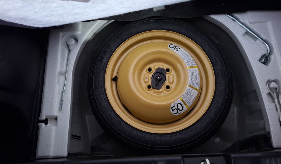 Suzuki Swift 1.2 GLX CVT Hatchback 2020