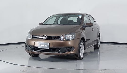 Volkswagen • Vento