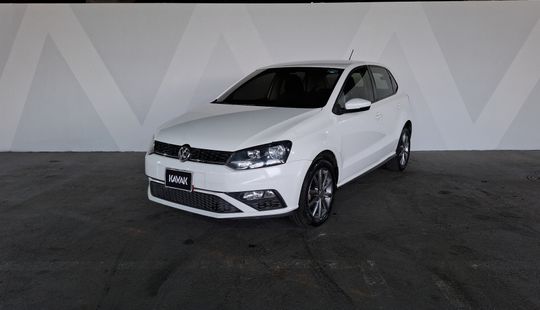 Volkswagen • Polo