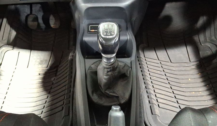 Fiat Uno 1.4 SPORTING Hatchback 2019