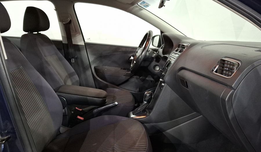 Volkswagen Vento 1.6 HIGHLINE TIPTRONIC Sedan 2015