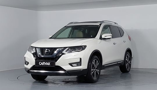 Nissan • X-Trail