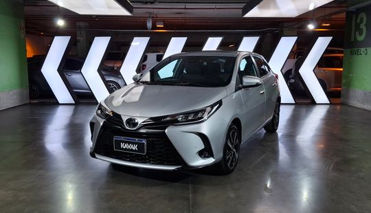 Toyota • Yaris