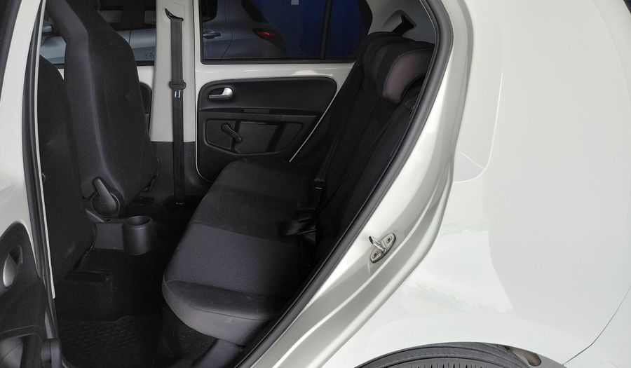 Volkswagen Up 1.0 HIGH UP Hatchback 2018