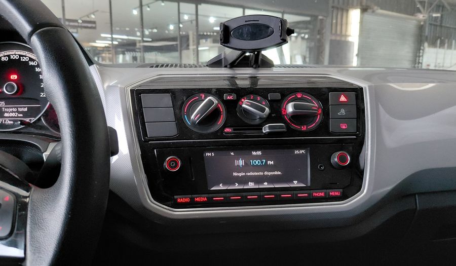 Volkswagen Up 1.0 HIGH UP Hatchback 2018