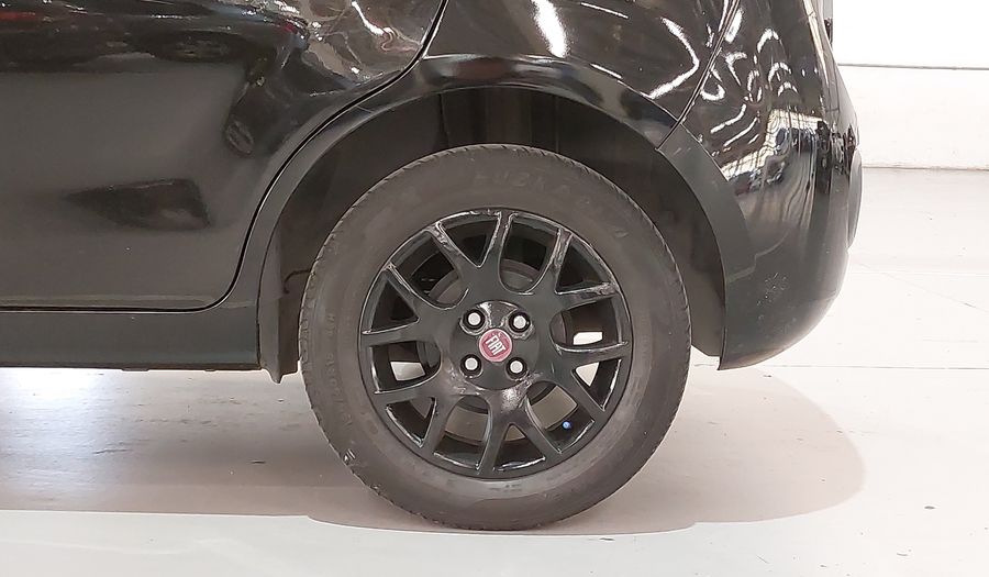 Fiat Palio MPI ATTRACTIVE Hatchback 2015