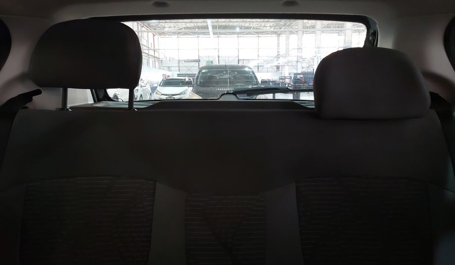 Fiat Palio MPI ATTRACTIVE Hatchback 2015