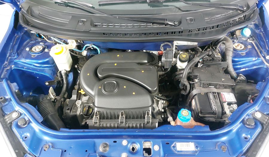 Fiat Uno 1.4 SPORTING Hatchback 2016