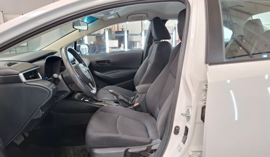 Toyota Corolla 2.0 XLI CVT Sedan 2022