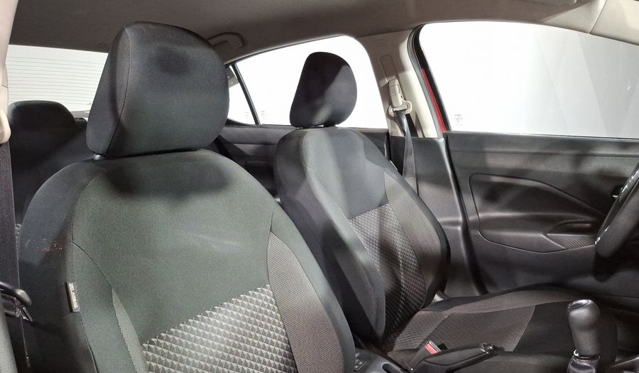 Nissan Versa 1.6 SENSE Sedan 2020