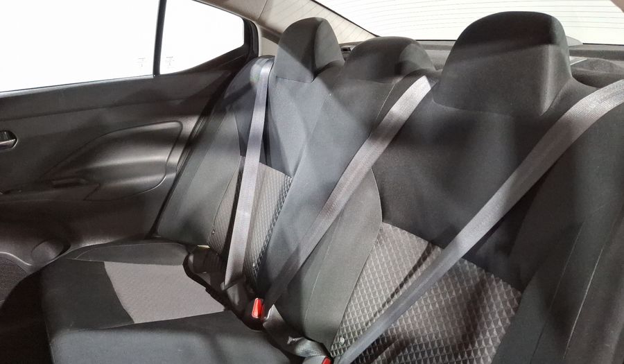 Nissan Versa 1.6 SENSE Sedan 2020