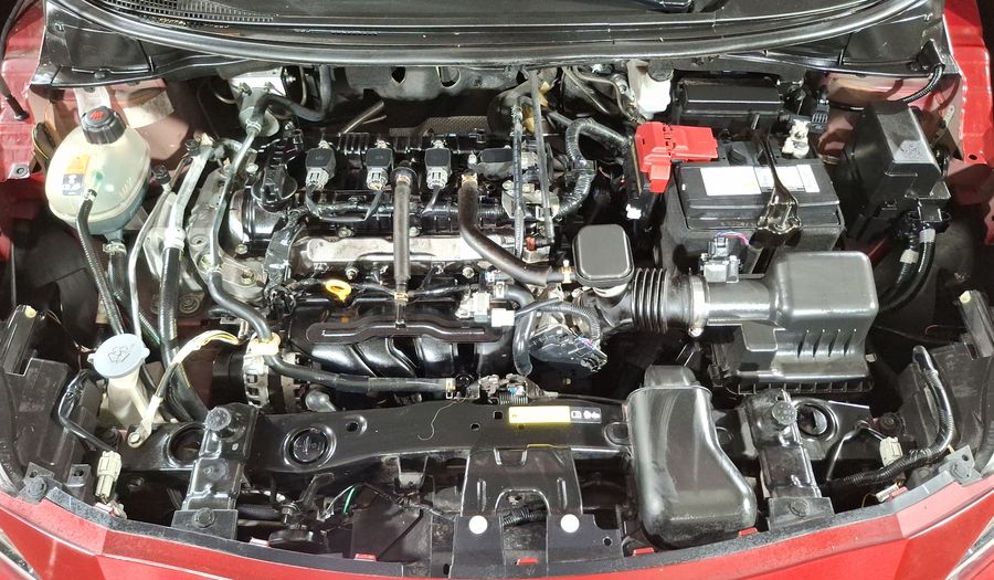 Nissan Versa 1.6 SENSE Sedan 2020