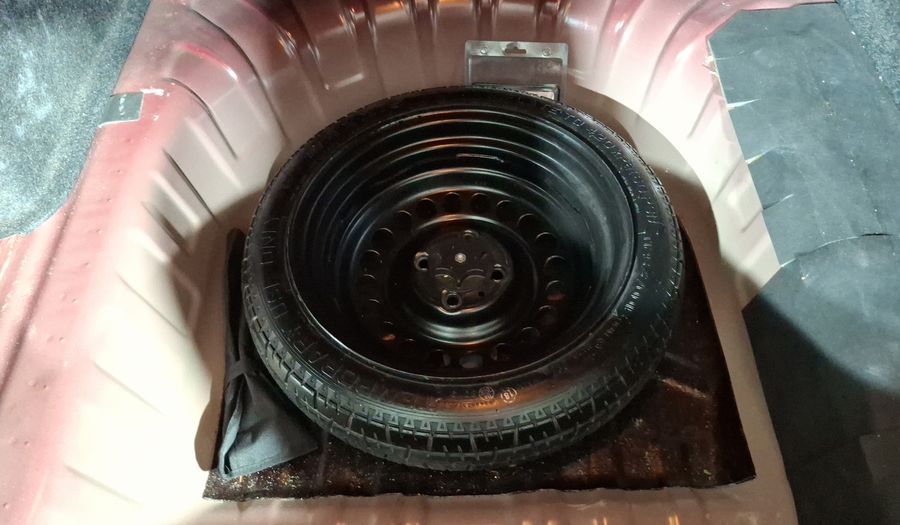 Nissan Versa 1.6 SENSE Sedan 2020