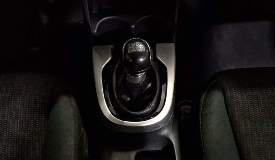 Honda Fit 1.5 FUN MT Hatchback 2015