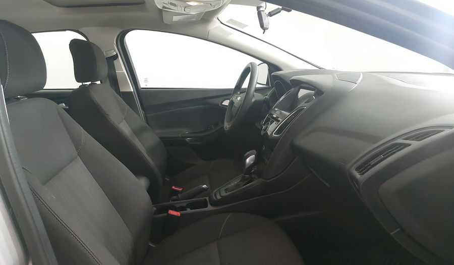 Ford Focus 2.0 SE AUTO Hatchback 2017