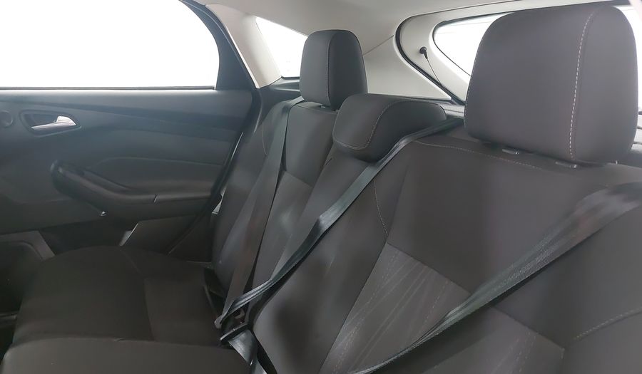 Ford Focus 2.0 SE AUTO Hatchback 2017