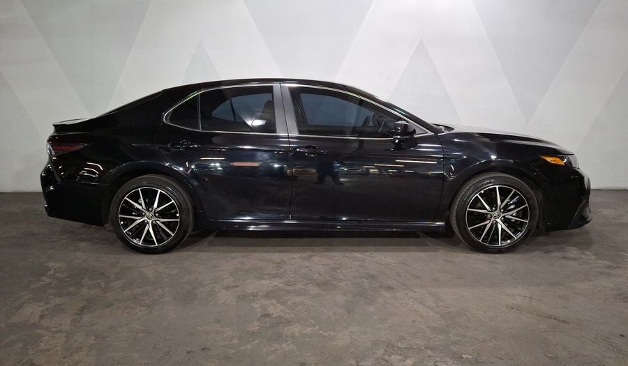 Toyota Camry 2.5 HEV SE AUTO Sedan 2023