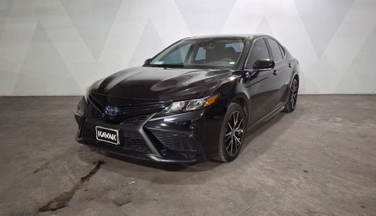 2023 • 10,468 km • Automático