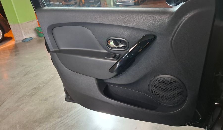 Renault Sandero 1.6 GT LINE Hatchback 2016