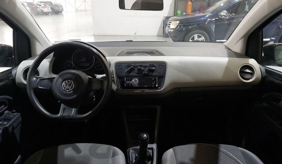 Volkswagen Up MPI MOVE UP Hatchback 2015