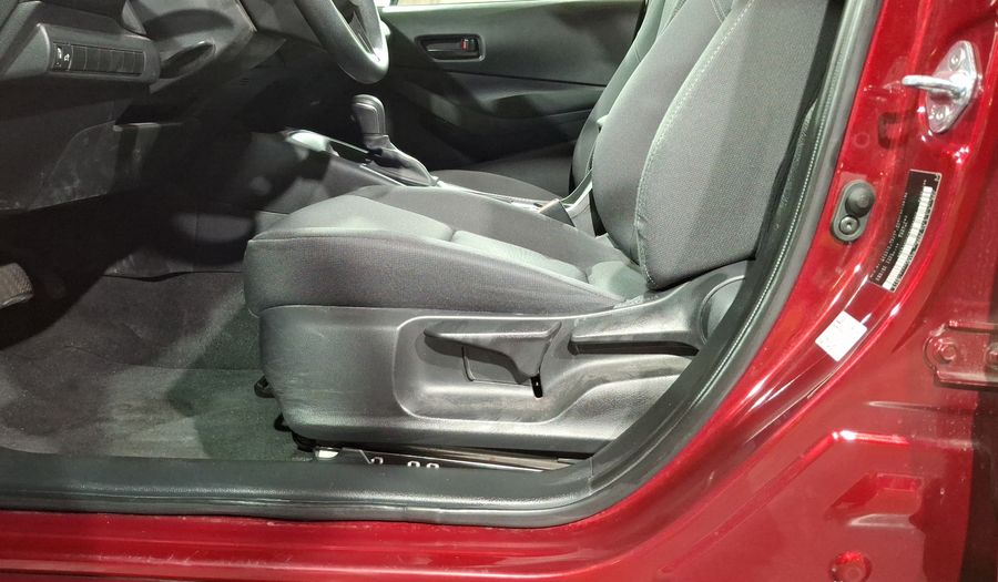 Toyota Corolla 2.0 LE CVT Sedan 2024