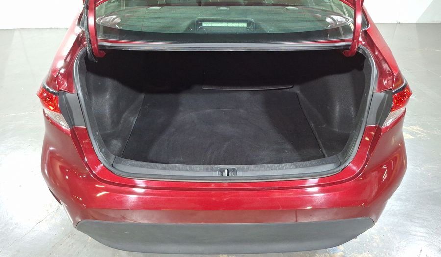 Toyota Corolla 2.0 LE CVT Sedan 2024