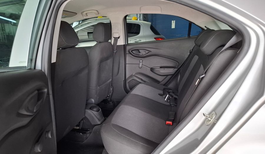 Chevrolet Onix 1.4 LT Hatchback 2016